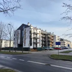 Nowoczesne mieszkania Stalowa Wola w zabudowie wielorodzinnej, z balkonami i parkingiem.